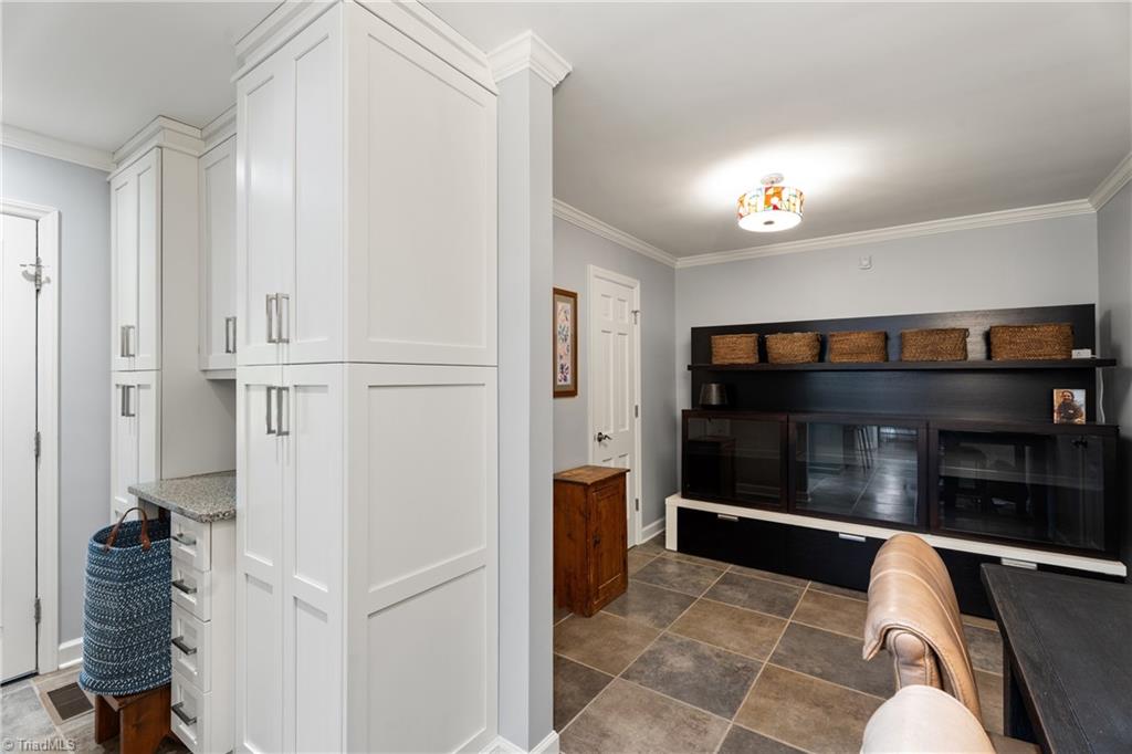 property viewer photo 17