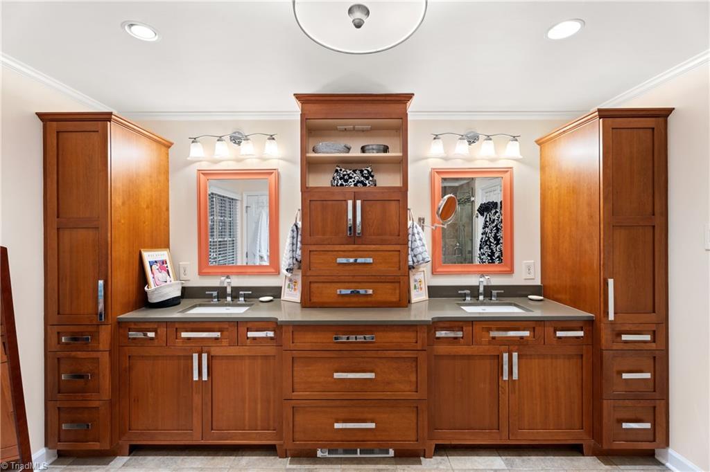 property viewer photo 23