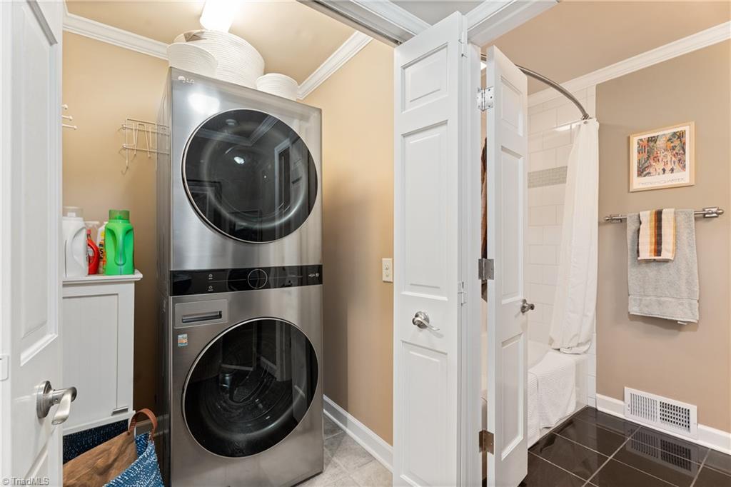 property viewer photo 29