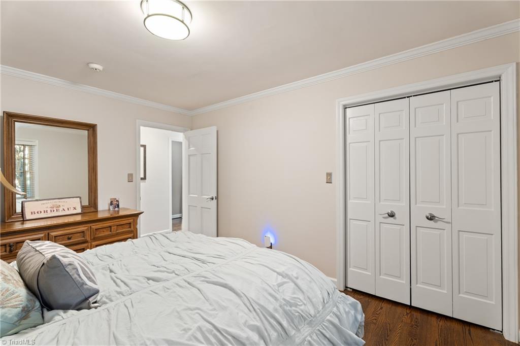 property viewer photo 31