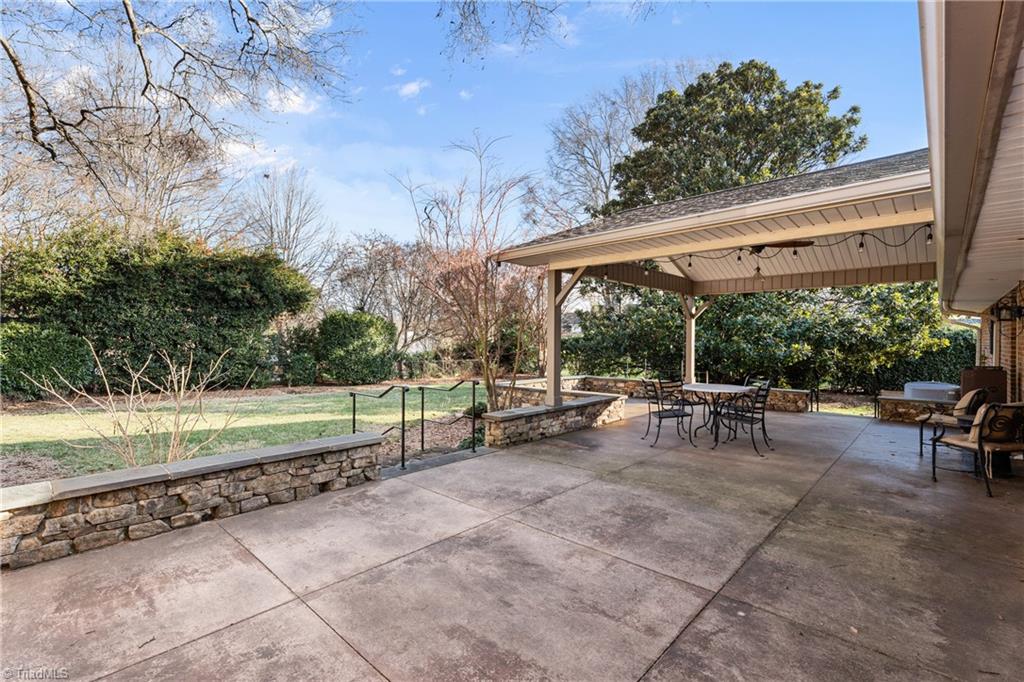 property viewer photo 37