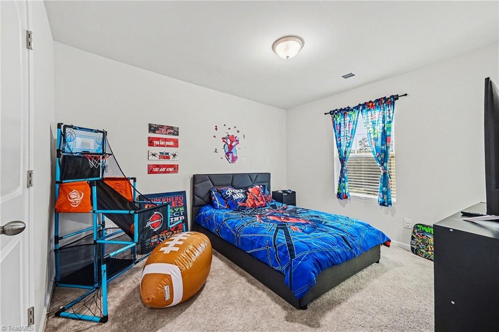 property viewer photo 16