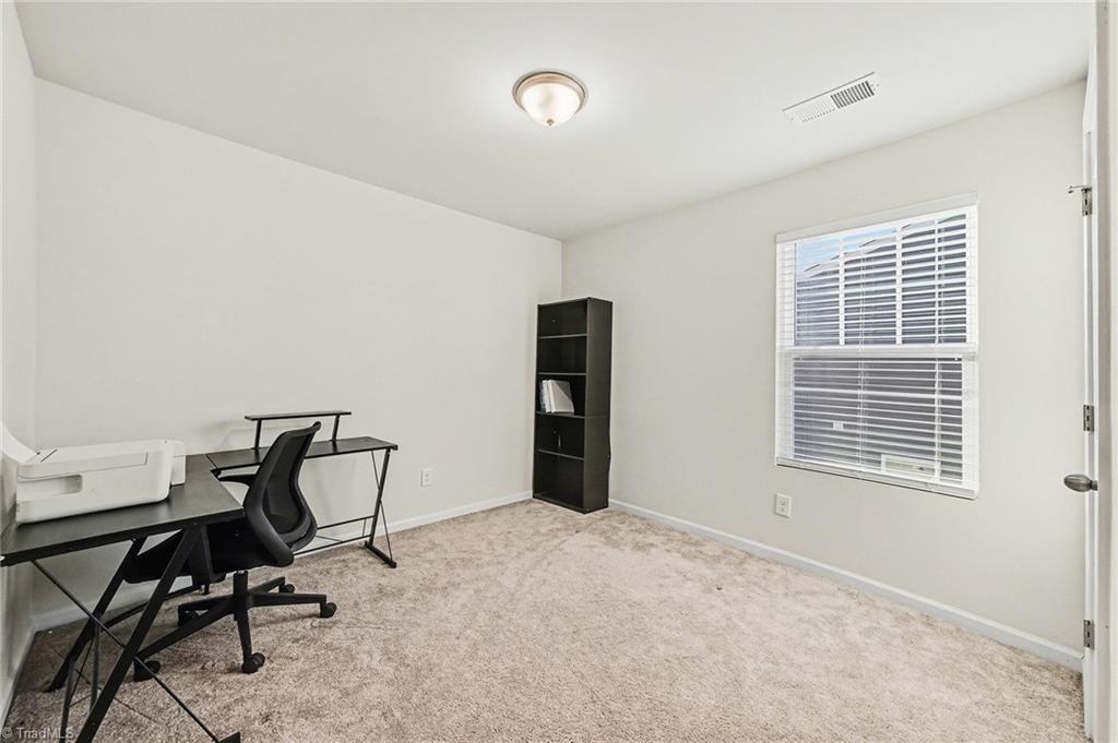 property viewer photo 18