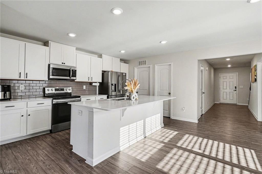 property viewer photo 4