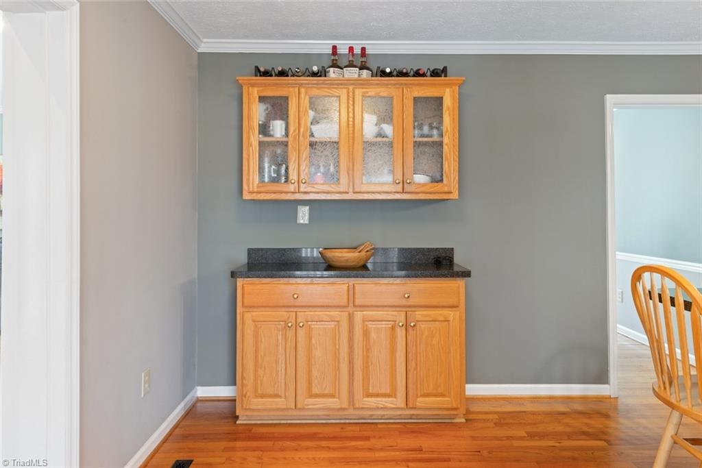 property viewer photo 11