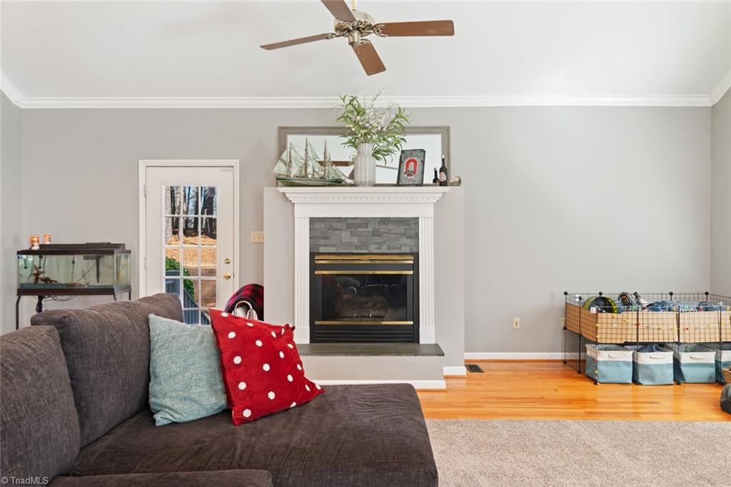 property viewer photo 17