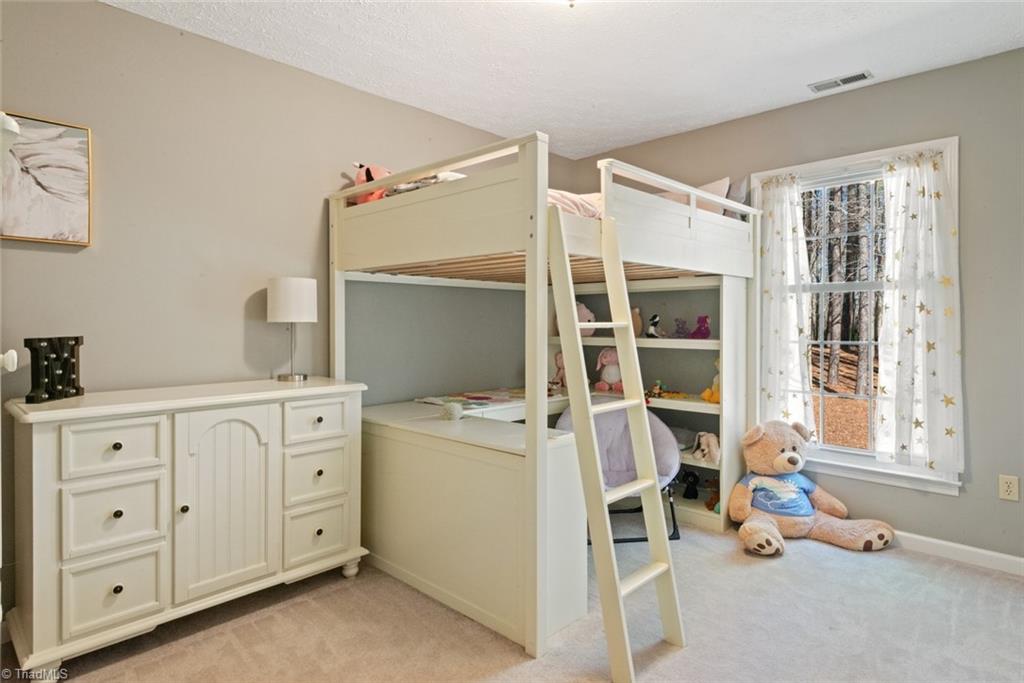 property viewer photo 23