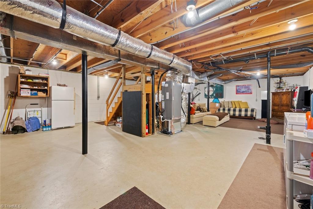 property viewer photo 28