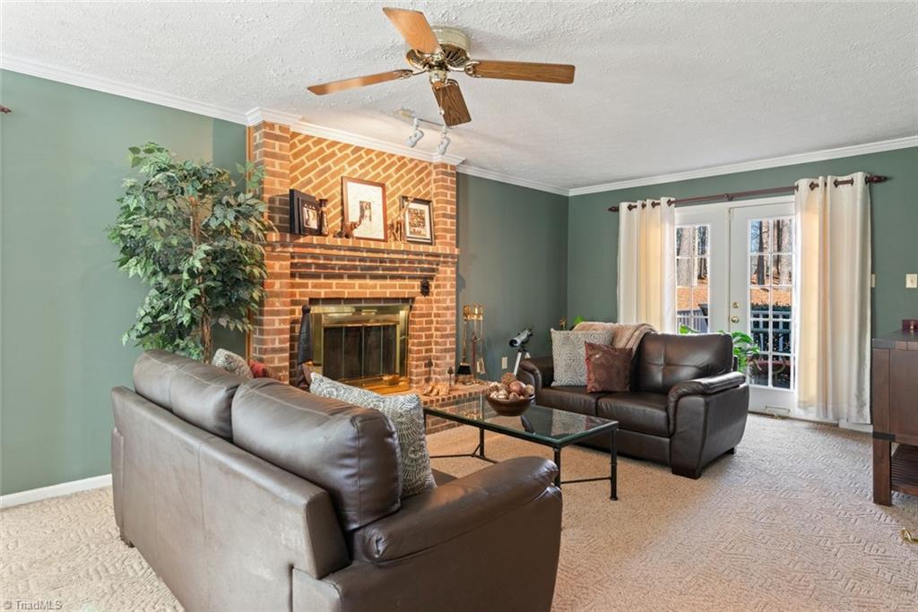 property viewer photo 4