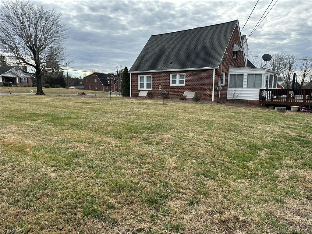 main property photo 41