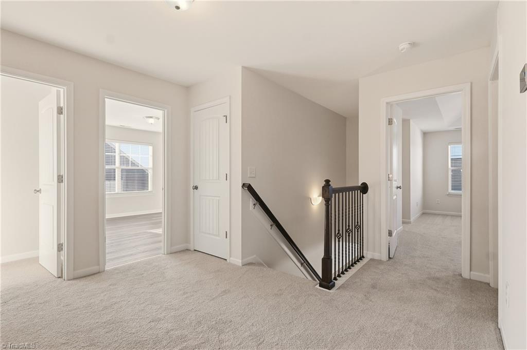 property viewer photo 19