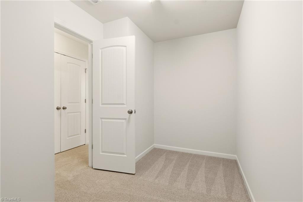 property viewer photo 22
