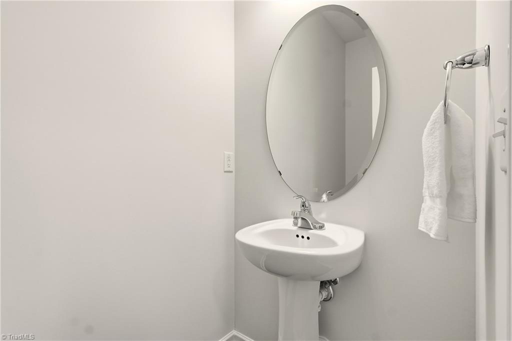 property viewer photo 33