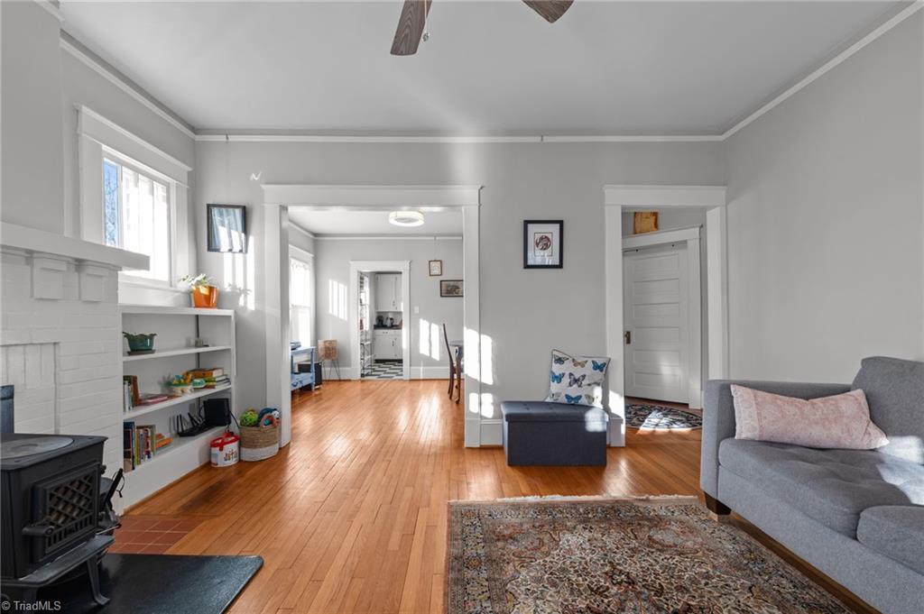 property viewer photo 2