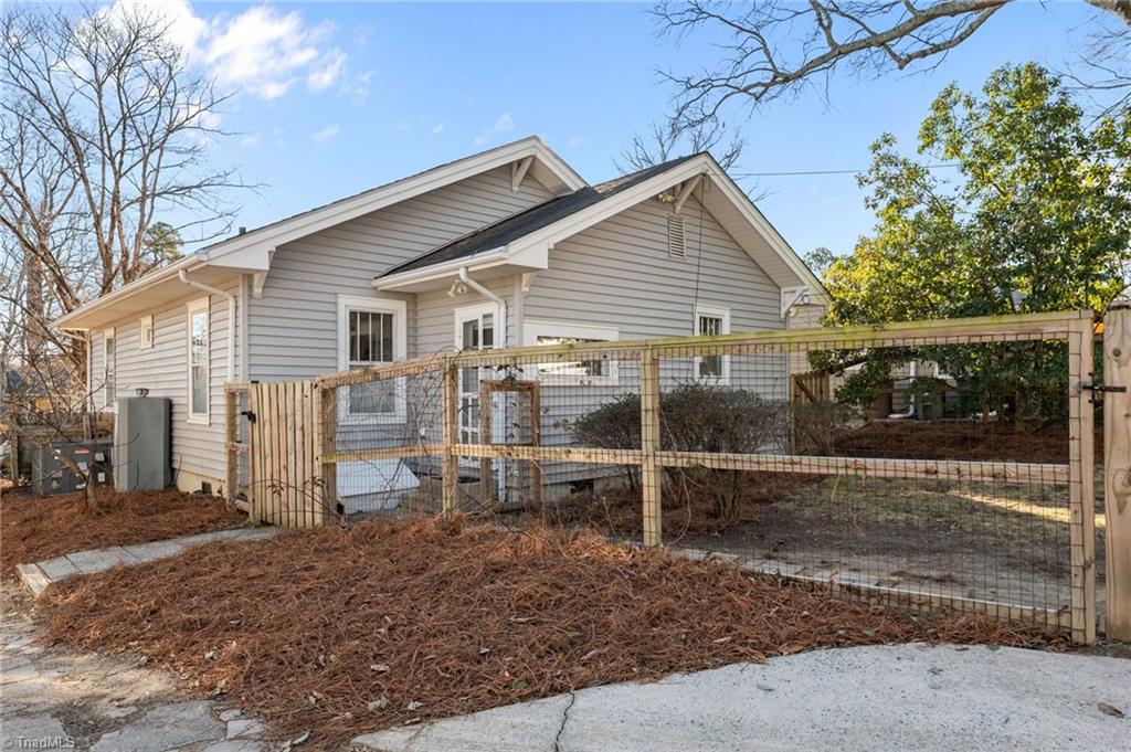 property viewer photo 24