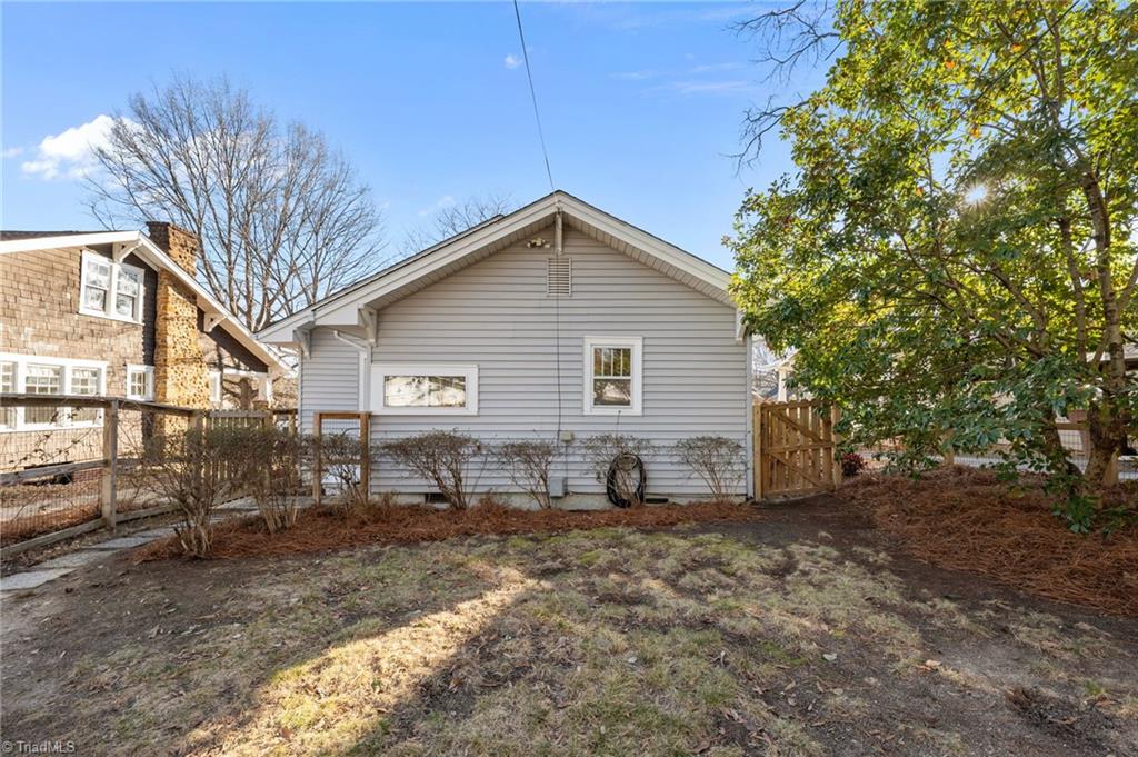 property viewer photo 25