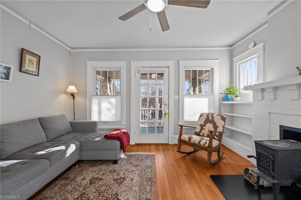property viewer photo 4