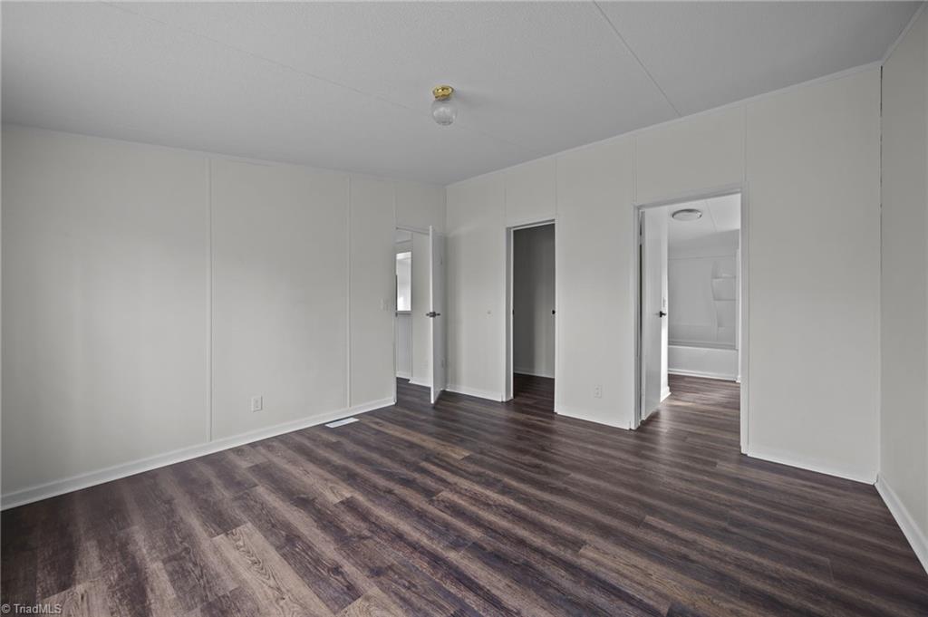 property viewer photo 20