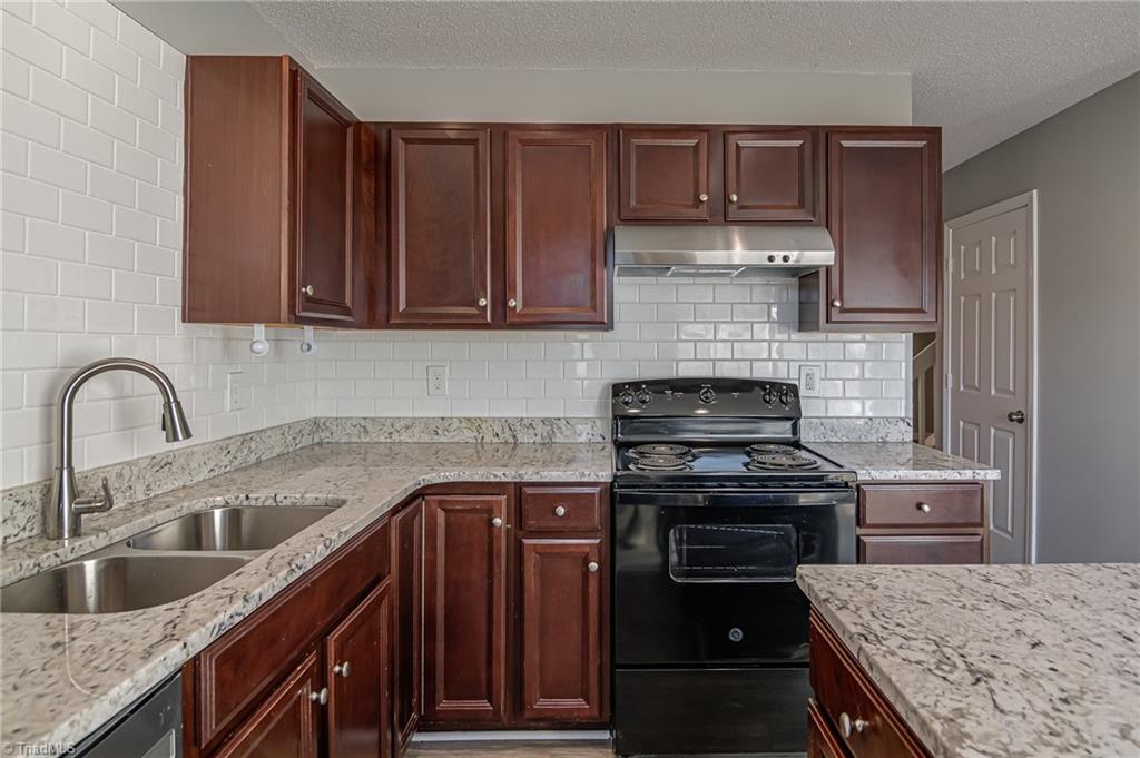 property viewer photo 12