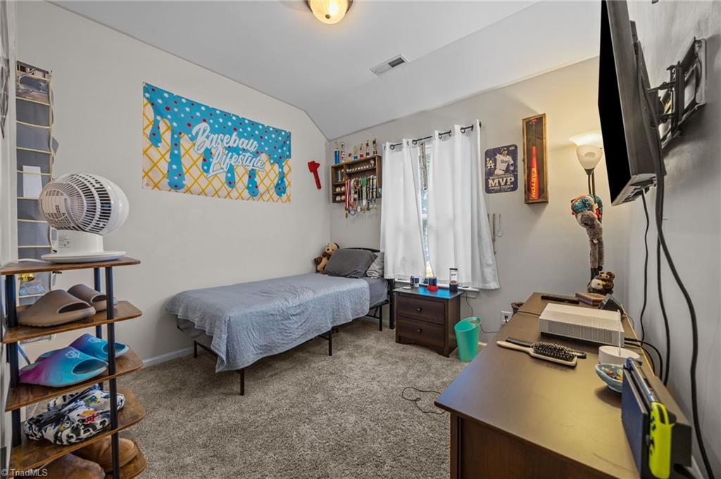 property viewer photo 15