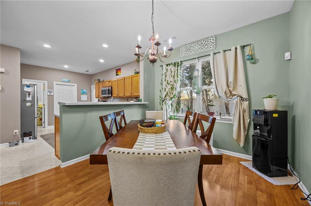 property viewer photo 4