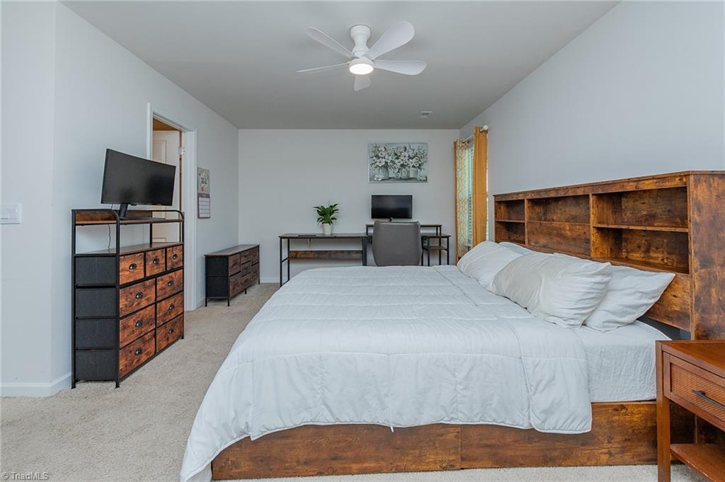 property viewer photo 15