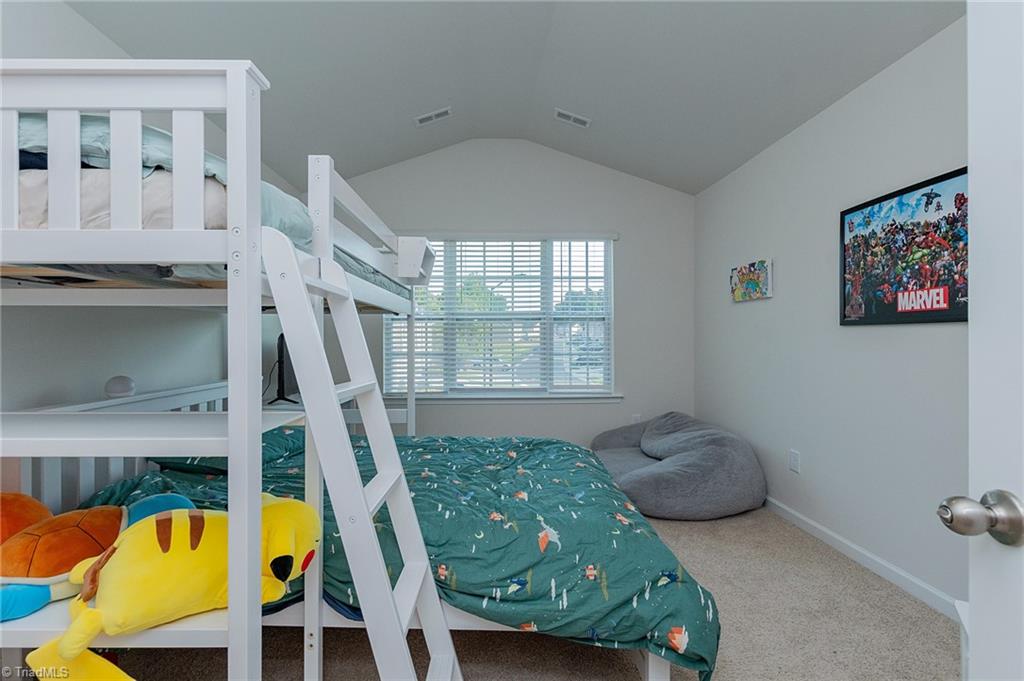 property viewer photo 20