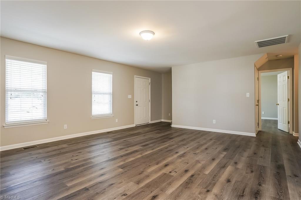 property viewer photo 1