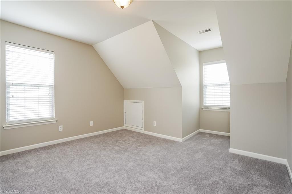 property viewer photo 11