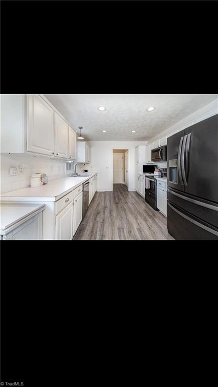 property viewer photo 10