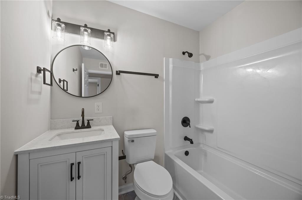 property viewer photo 13