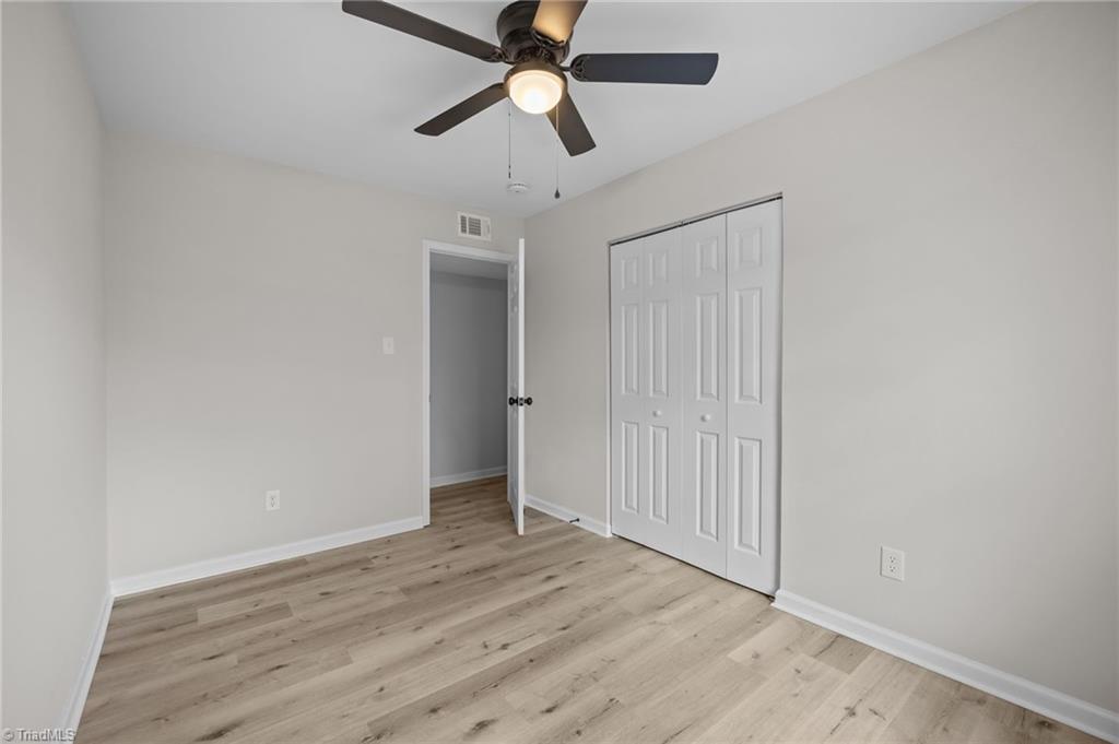 property viewer photo 17