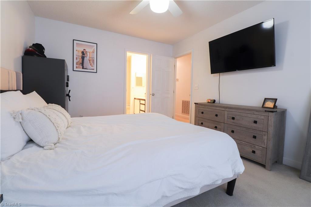 property viewer photo 17