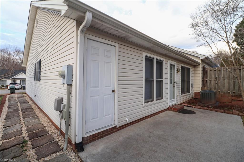 property viewer photo 26