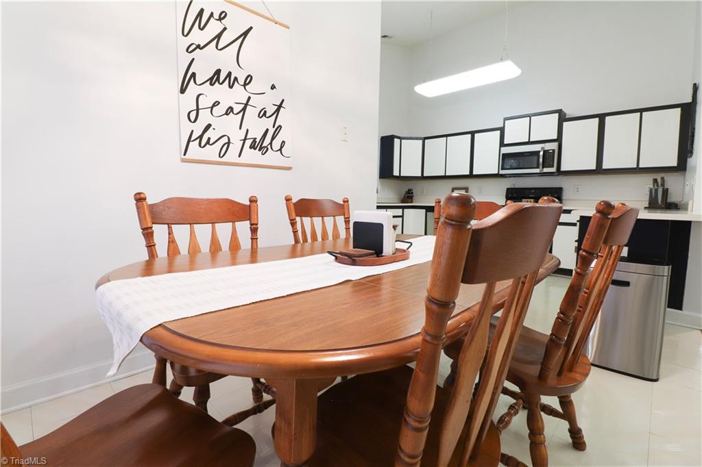 property viewer photo 8