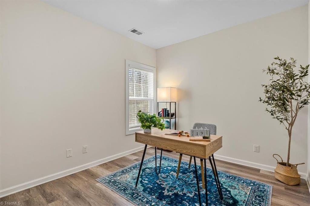property viewer photo 14