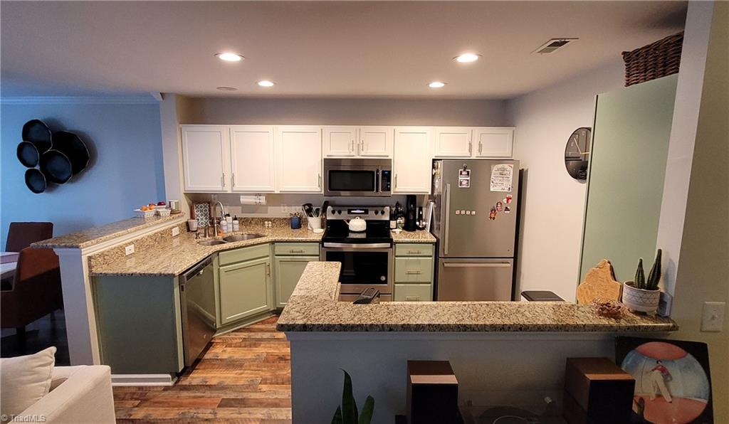property viewer photo 11