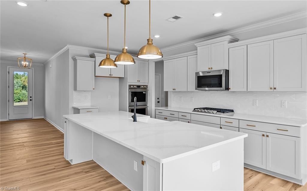 property viewer photo 11