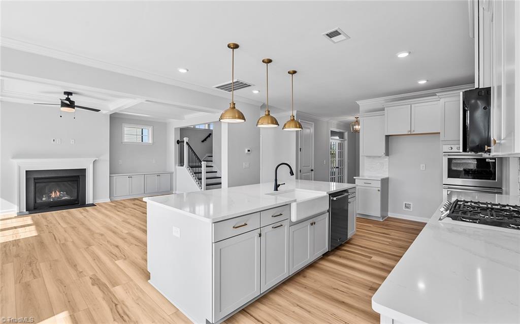 property viewer photo 13