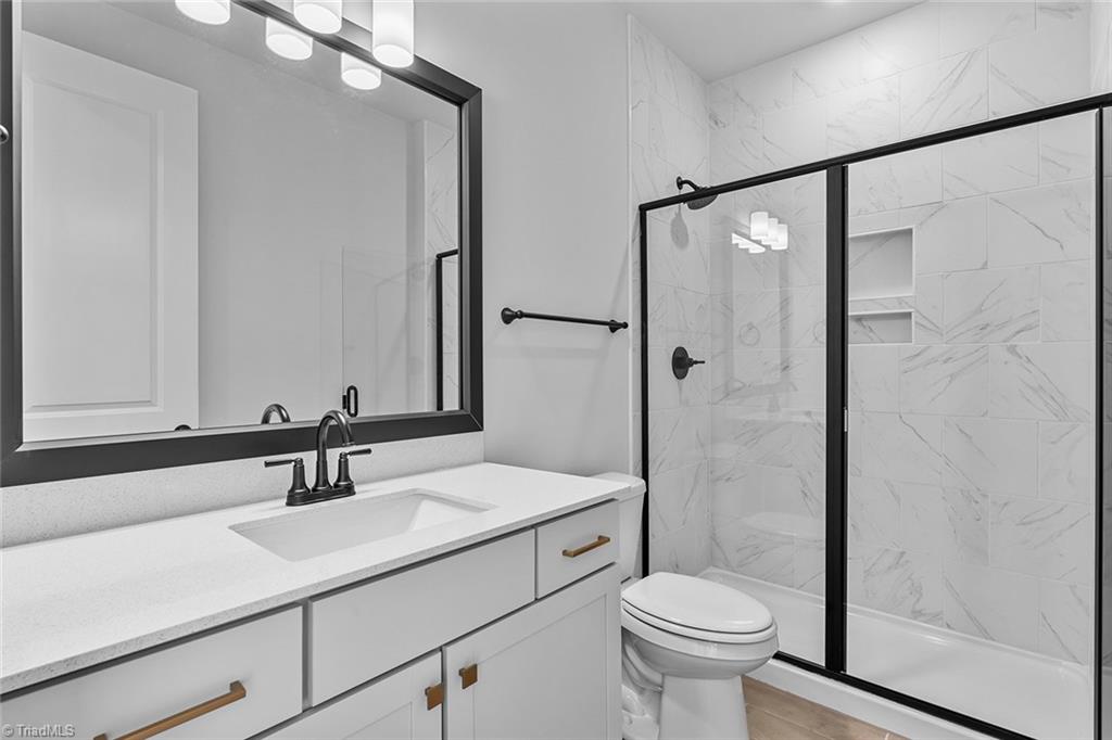 property viewer photo 21