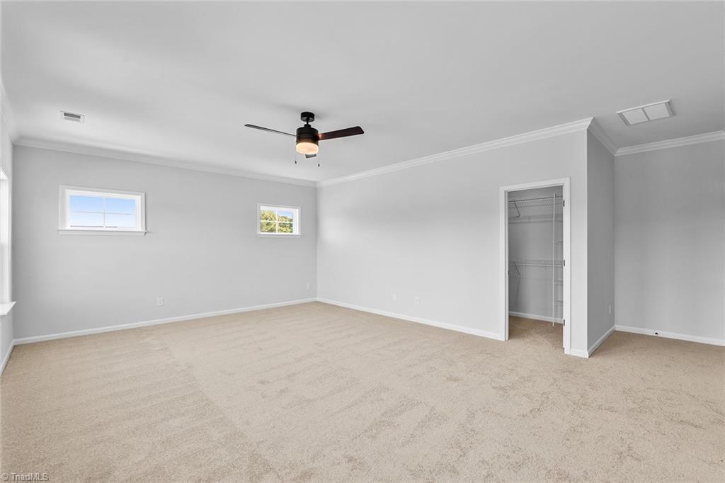 property viewer photo 25