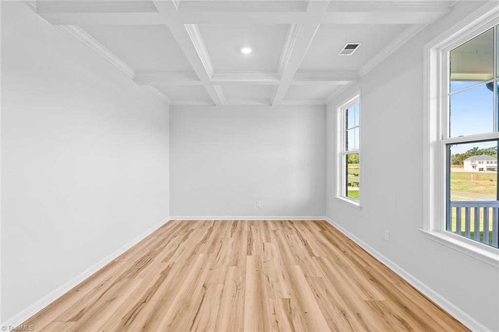 property viewer photo 3