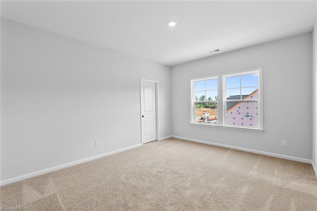 property viewer photo 31