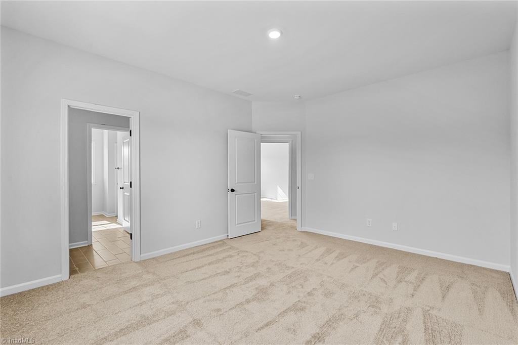 property viewer photo 32