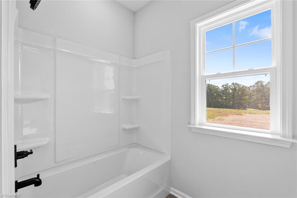 property viewer photo 34