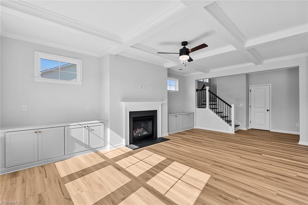 property viewer photo 5