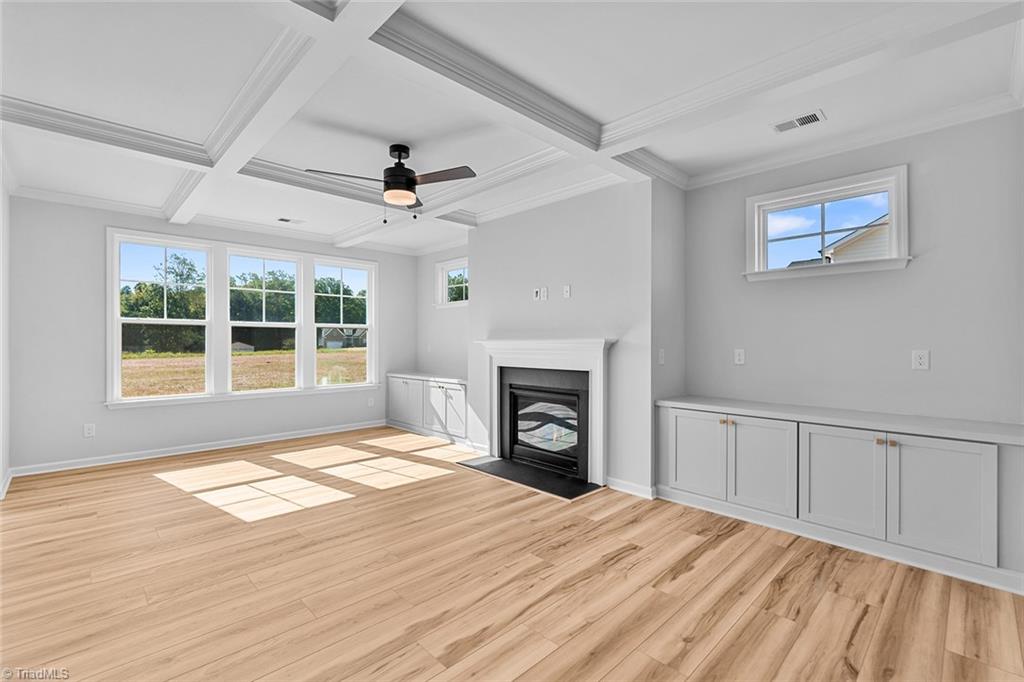 property viewer photo 8