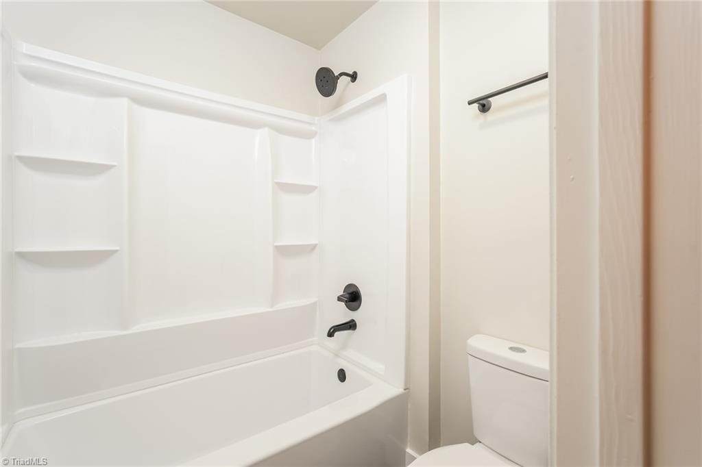 property viewer photo 10
