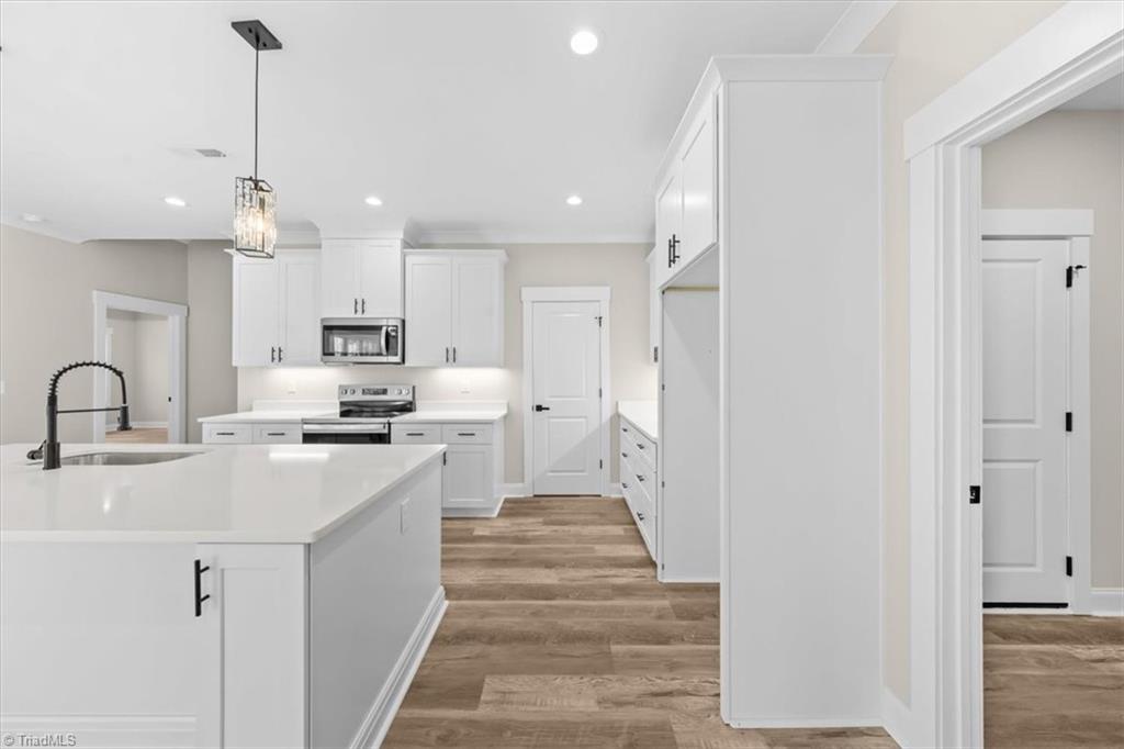 property viewer photo 10