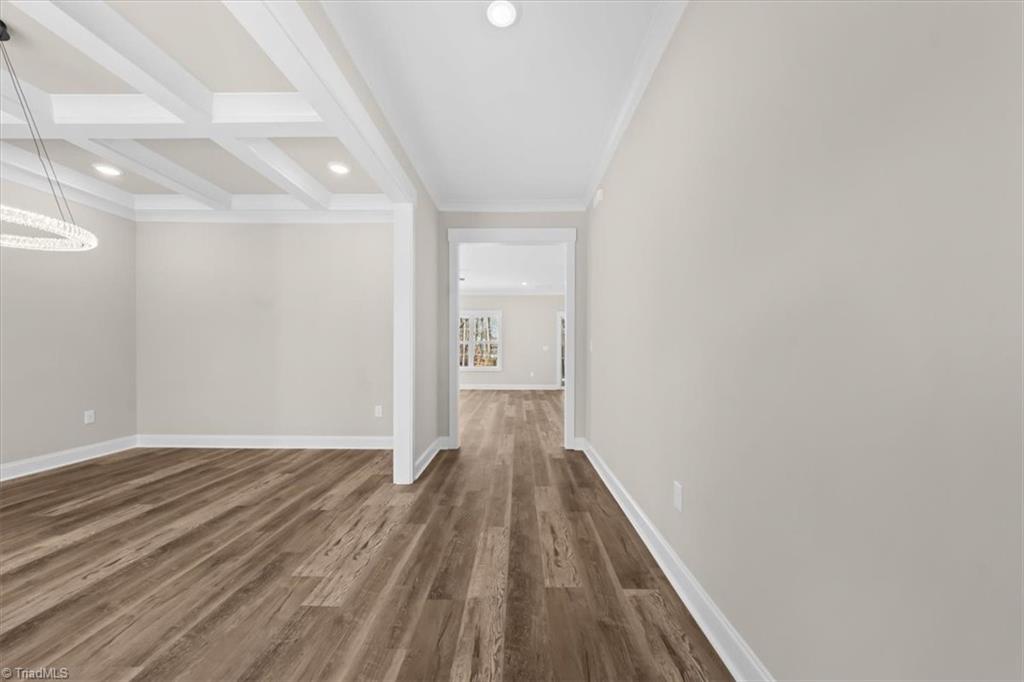 property viewer photo 2